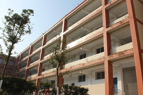 重慶市涪陵信息技術(shù)學校宿舍是幾人間