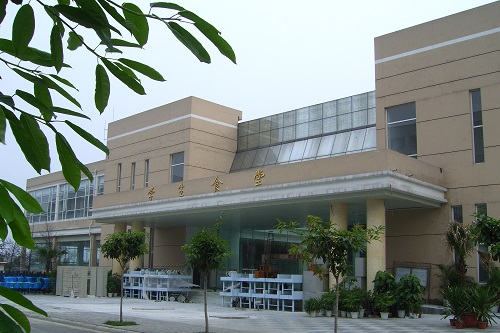 成都市工業(yè)學校2021年招生分數線