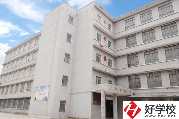 衡陽工業(yè)技工學(xué)校的辦學(xué)規(guī)模怎么樣？