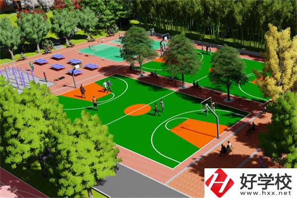 湘潭湘鋼高級技工學校有多少學生？招生規(guī)模如何？