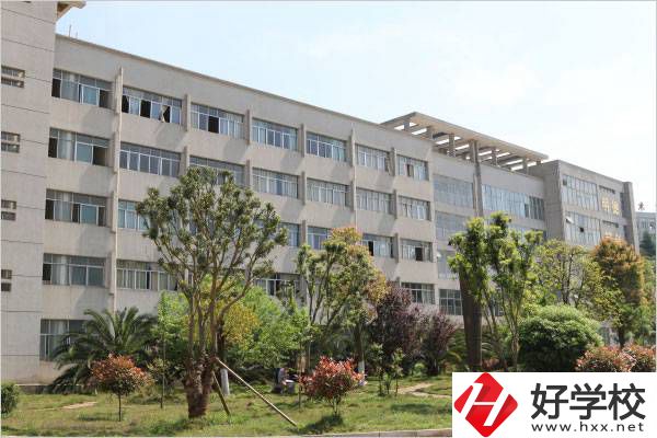 邵陽職業(yè)技術(shù)學(xué)院是大專嗎？有沒有中職部？