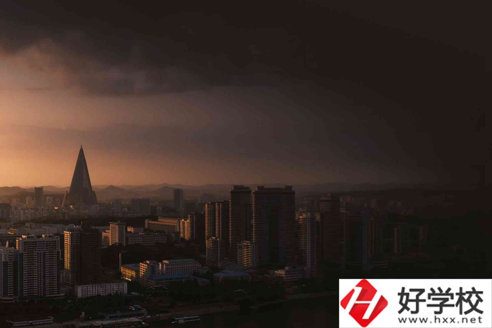 想在吉首市學幼師專業(yè)？這所學校還不錯！