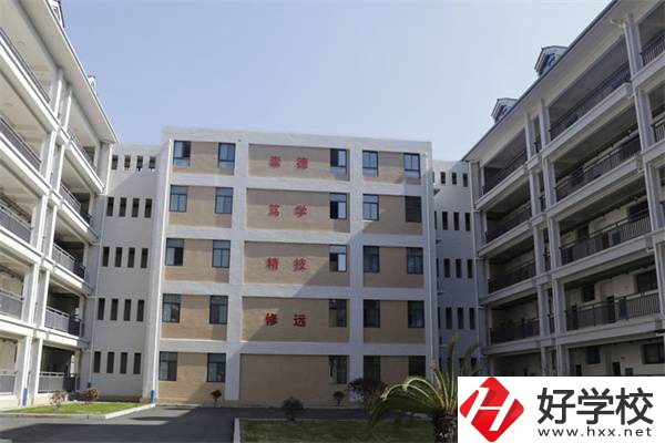 湘西錄取分?jǐn)?shù)低的優(yōu)質(zhì)中專有哪些？有什么招生要求？