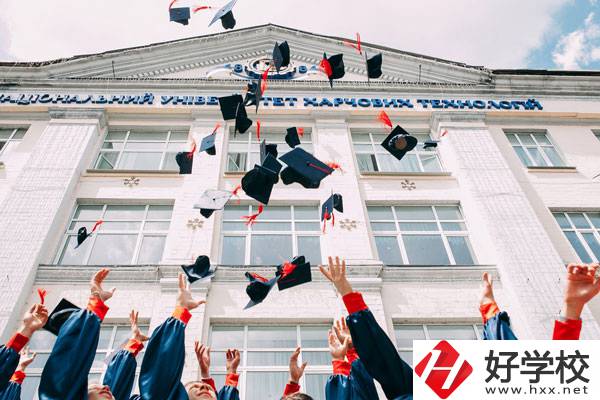 藍天工程職業(yè)中等專業(yè)學校怎么樣？辦學特色是什么？