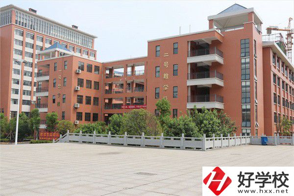 郴州排名前三的中專是哪幾所？有什么辦學(xué)優(yōu)勢(shì)？