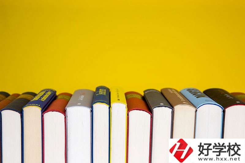 長沙現(xiàn)代商貿(mào)職業(yè)中專在長沙哪里？怎么樣？