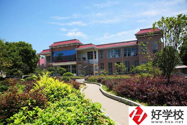 喜歡動物的學(xué)生，可以讀這些中職學(xué)校!