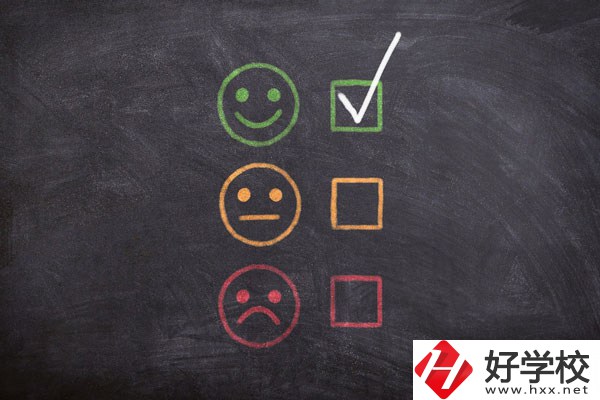 永州湘南旅游學(xué)校環(huán)境怎么樣？宿舍好不好？