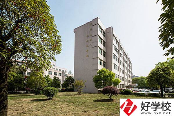 湖南省汽車技師學(xué)院的師資力量怎么樣？