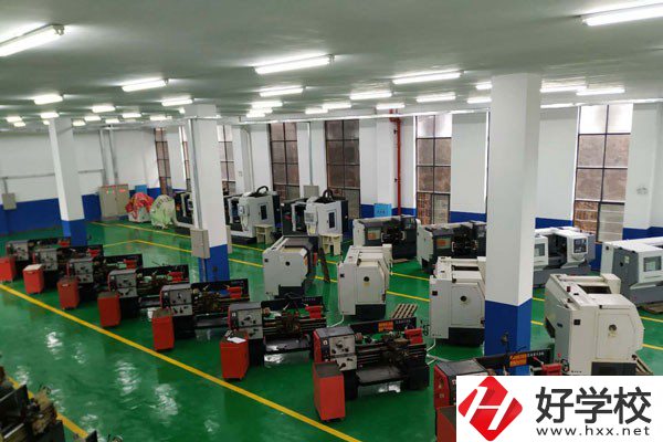 湖南懷化商業(yè)學(xué)校怎么樣？招生計(jì)劃有哪些？