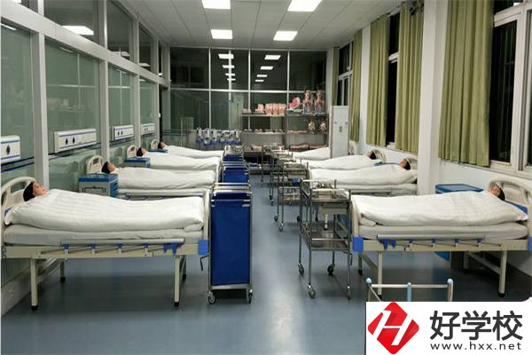 株洲有沒有醫(yī)衛(wèi)中職學(xué)校？醫(yī)衛(wèi)專業(yè)好就業(yè)嗎？