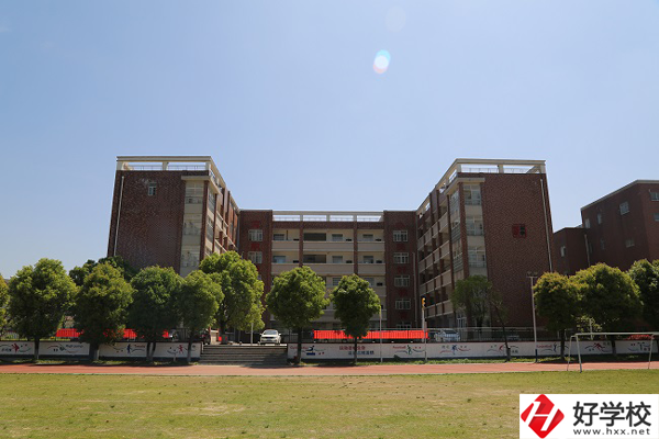 岳陽市第一職業(yè)中專可以升學(xué)嗎？就業(yè)前景怎么樣？
