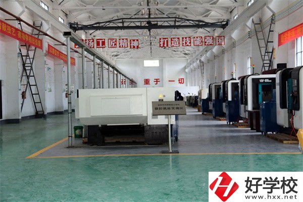 張家界有哪些公辦技校？公辦技校免學(xué)費嗎？