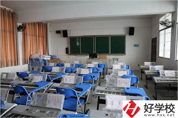 懷化的麻陽職中有什么專業(yè)？可以升學(xué)嗎？