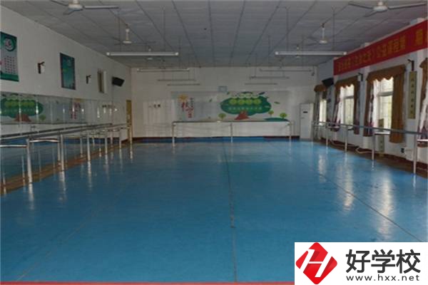 湘潭最好的民辦職高是哪所？職高值得就讀嗎？