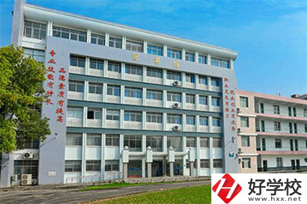 株洲人工智能職業(yè)技術(shù)學(xué)校學(xué)費是多少？有補助政策嗎？