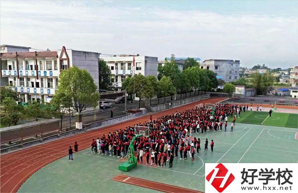 龍山縣第一職業(yè)中學有哪些重點專業(yè)？容易就業(yè)嗎？