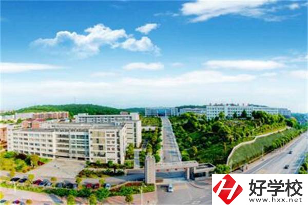 邵陽有初中生可以學(xué)的五年制專業(yè)嗎？開設(shè)學(xué)校是哪所？
