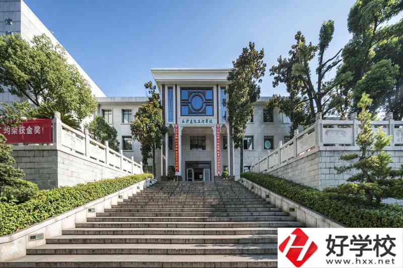 長沙建筑工程學(xué)校有哪些專業(yè)？報名流程是怎樣的？