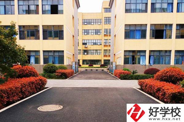 岳陽市平江縣最好的中職學(xué)校是哪一所？
