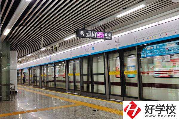 湖南省體育運(yùn)動(dòng)學(xué)校怎么樣？是中專嗎？