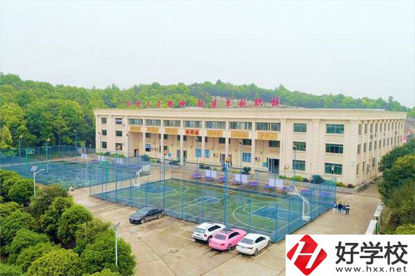 長(zhǎng)沙市湘華中等職業(yè)學(xué)校國(guó)防預(yù)備役專業(yè)怎么樣？