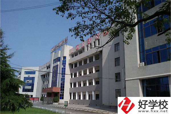 岳陽排名靠前的公辦中專有哪些？有什么辦學(xué)優(yōu)勢？
