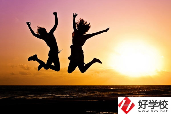 懷化哪一所學校女生最多？最受女生歡迎的專業(yè)是什么？