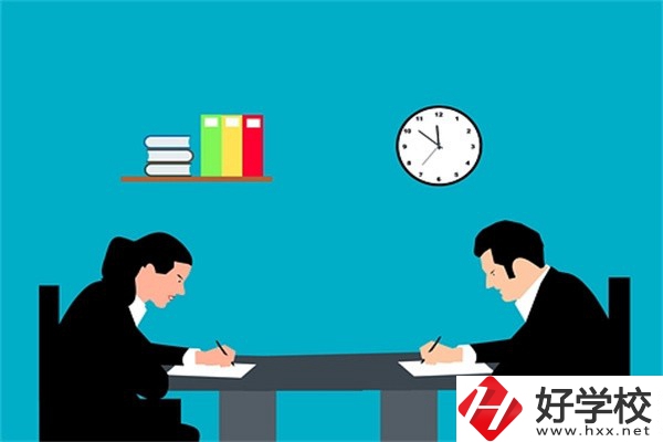 湖南職高高考班和普通班有什么區(qū)別？高考班學(xué)什么？