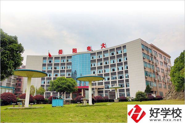 岳陽市網(wǎng)絡(luò)工程職業(yè)技術(shù)學(xué)校有哪些辦學(xué)特色？