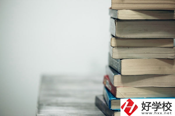 湖南耒陽師范有什么專業(yè)？學費貴不貴？