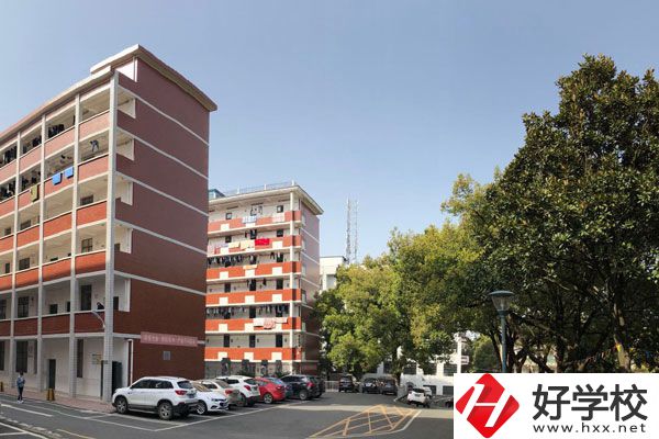 邵陽(yáng)工業(yè)學(xué)校的熱門專業(yè)有哪幾個(gè)？看看這三個(gè)怎么樣？