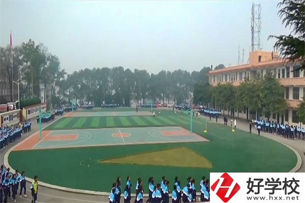 懷化分?jǐn)?shù)低可以讀的公辦中專有哪些？專業(yè)好就業(yè)嗎？