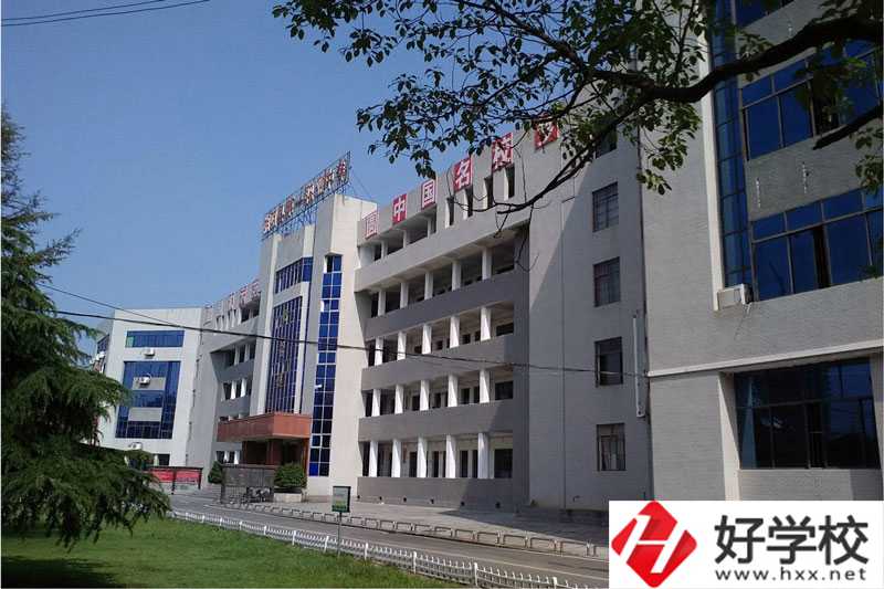 湘陰縣第一職業(yè)中等專業(yè)學(xué)校開(kāi)設(shè)哪些專業(yè)？就業(yè)如何？