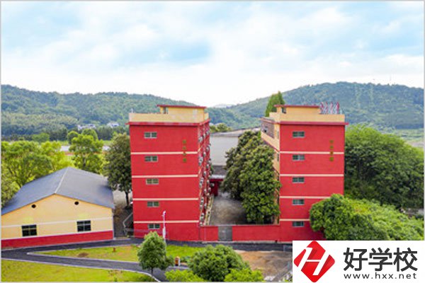郴州中大高科職業(yè)技術(shù)學(xué)校有哪些重點專業(yè)？好就業(yè)嗎？