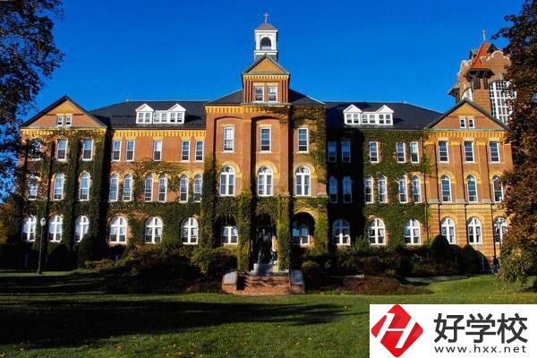 張家界哪些職校開設(shè)了旅游類專業(yè)？就業(yè)前景怎么樣？