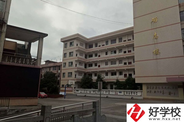 湘西中專學(xué)校有哪些？