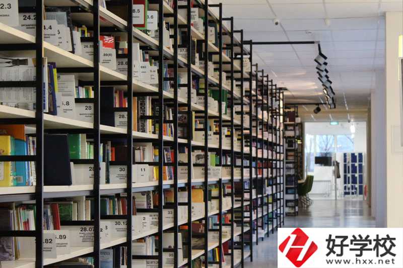 婁底幼兒師范學校是中職還是高職？有哪些專業(yè)？