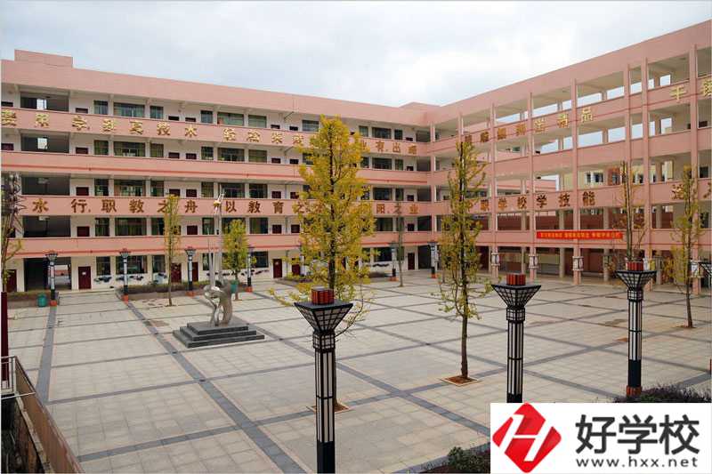 祁陽縣職業(yè)中等專業(yè)學校師資情況如何？