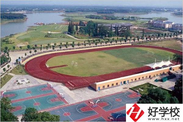 湖南高爾夫旅游職業(yè)學(xué)院中職部怎么樣？有哪些專業(yè)？