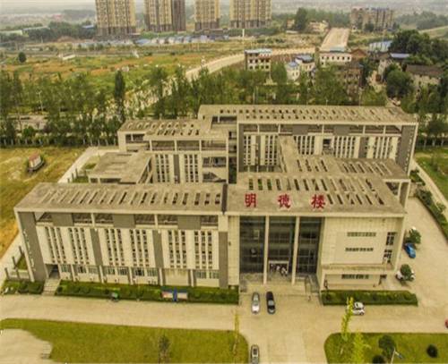 南充職業(yè)技術(shù)學(xué)校在什么地方呢？