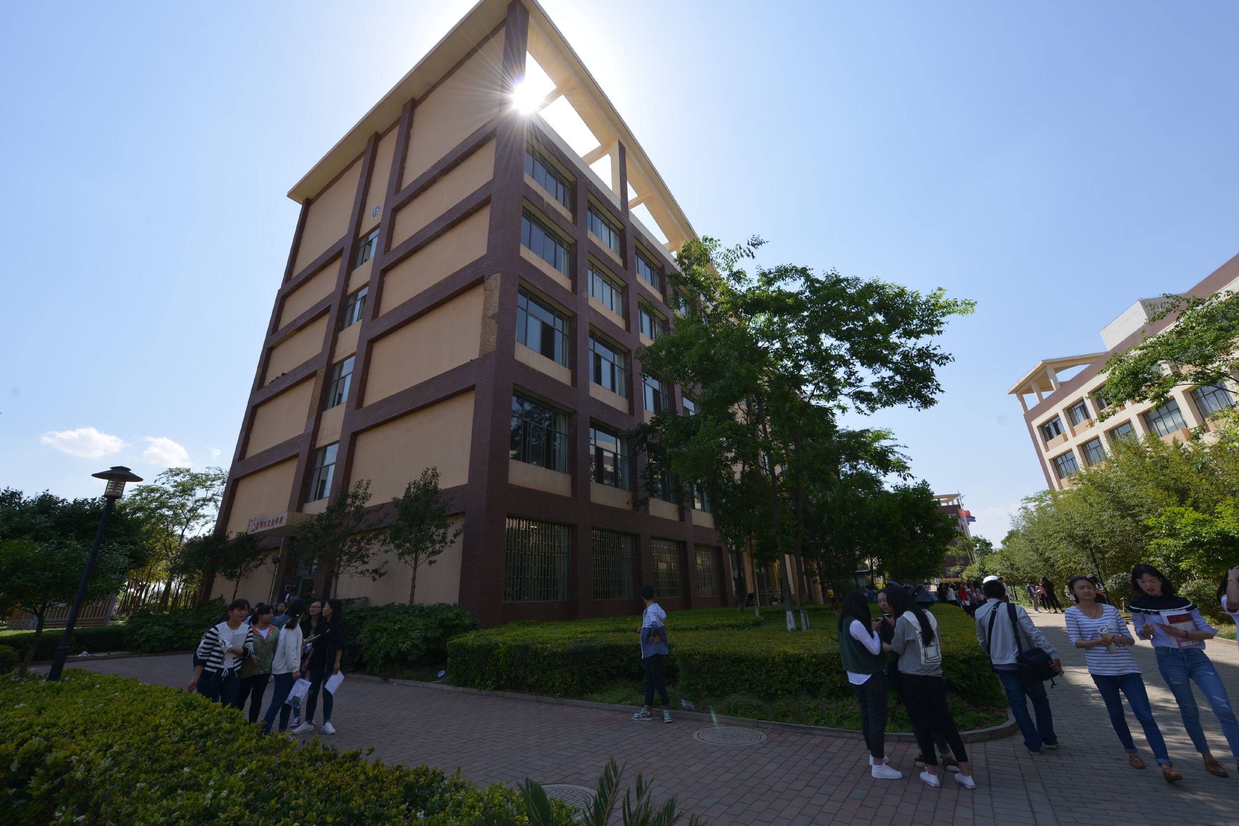 云南藝術職業(yè)學院五年制大專