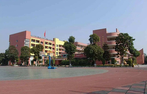 邗江農(nóng)業(yè)機械化技術(shù)學校