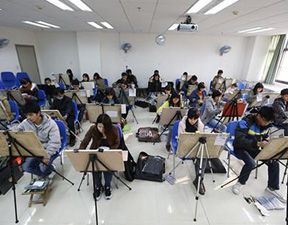 美術(shù)專業(yè)畢業(yè)后能做什么？