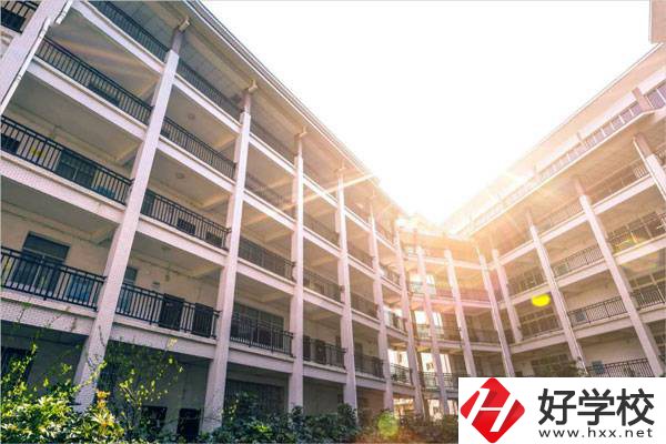 湘西有哪些技校？哪所比較好？