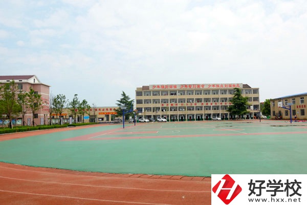 益陽東方職業(yè)技術(shù)學(xué)校怎么樣？好不好?