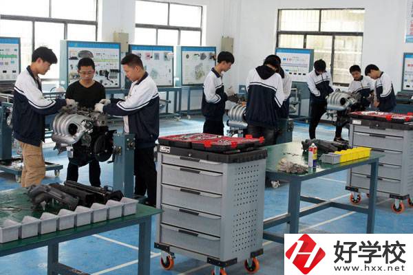 岳陽有哪些好的中職學(xué)校？分別開設(shè)了哪些專業(yè)？
