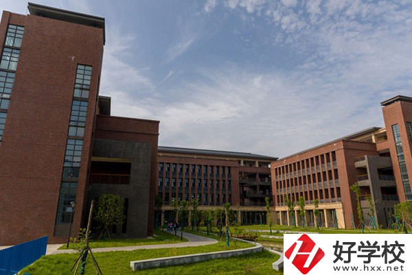 常德有哪些外語中職學校？開設有什么專業(yè)？
