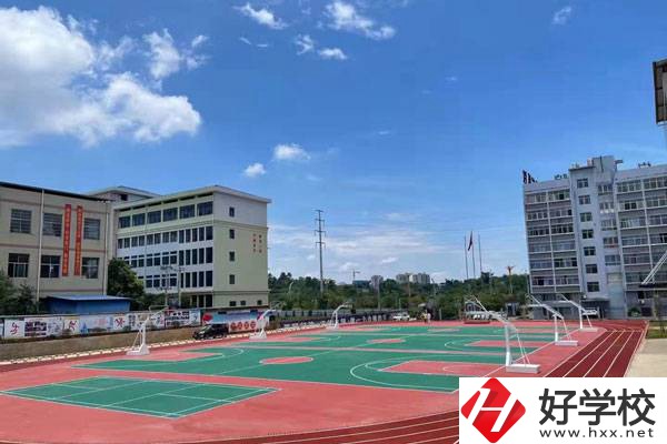 永州九嶷工業(yè)學(xué)校是公辦還是民辦？有哪些特色？