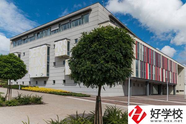 婁底職業(yè)技術(shù)學(xué)院中職部有哪些專業(yè)？好升學(xué)嗎？